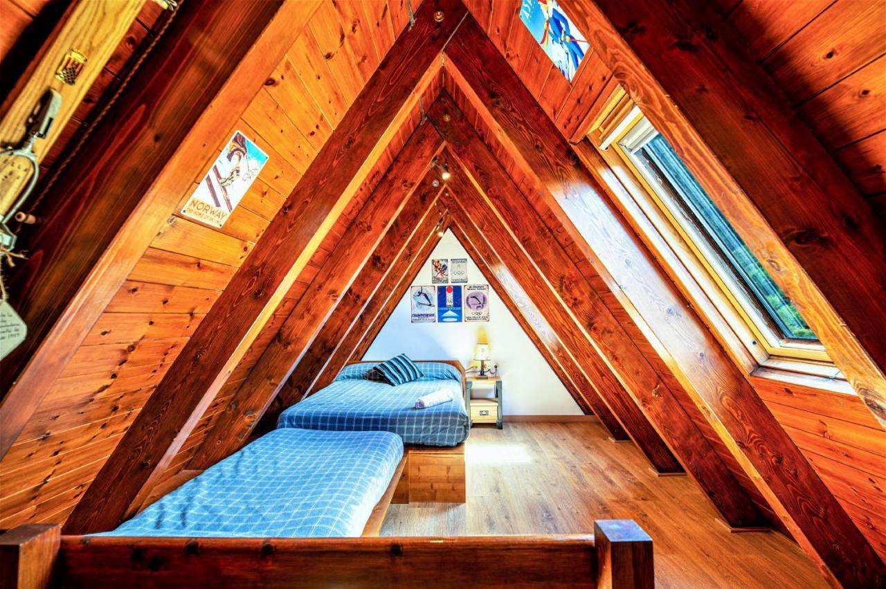 Apartamentos Aran Montcorbau Экстерьер фото